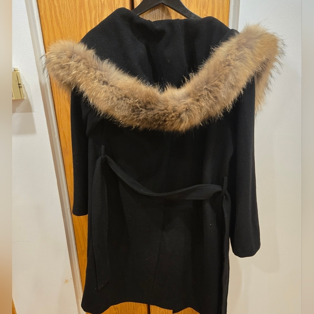 Zara Women's Black Trench Coat with Tan Real Fur Sz M - Picture 6 of 7